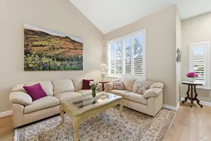 94 S Newport Dr, Napa, CA 94559 - Photo 5