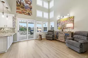 94 S Newport Dr, Napa, CA 94559 - Photo 9