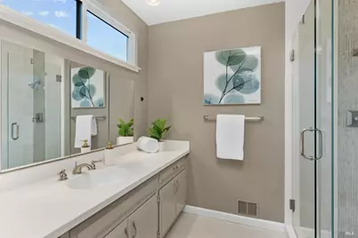 8853 Oak Trail Court, Santa Rosa, CA 95409 - Photo 27