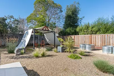 8633 Lancaster Drive, Rohnert Park, CA 94928 - Photo 23