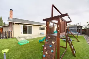 2903 Burbank Dr, Fairfield, CA 94534 - Photo 43