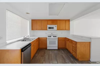 712 Daniels Avenue, Vallejo, CA 94590 - Photo 5