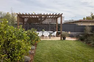 614 Tamalpais Dr, Corte Madera, CA 94925 - Photo 13