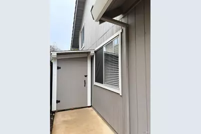 107 Freedom Court, Vacaville, CA 95687 - Photo 27