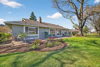 333 Golf Court, Santa Rosa, CA 95409 - Photo 5