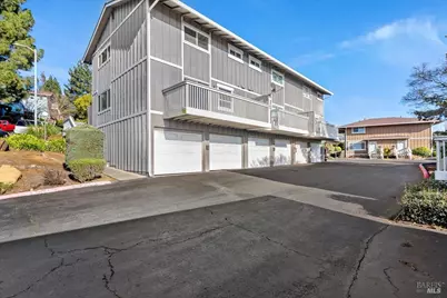 100 Sunset Circle #68, Benicia, CA 94510 - Photo 5