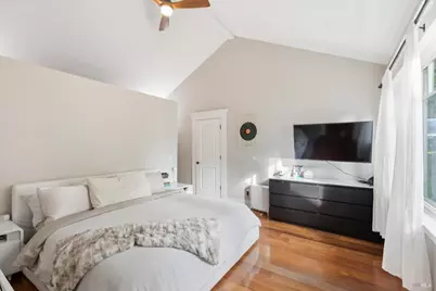 94 Sir Francis Drake Boulevard, Ross, CA 94957 - Photo 19