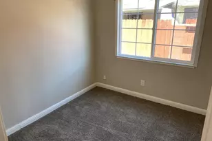 172 W Catamaran Cir, Pittsburg, CA 94565 - Photo 17