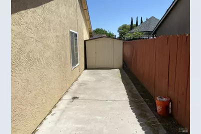 172 W Catamaran Circle, Pittsburg, CA 94565 - Photo 23