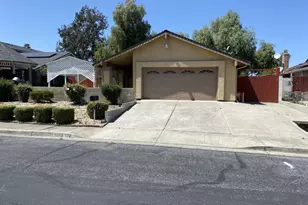 172 W Catamaran Cir, Pittsburg, CA 94565 - Photo 1