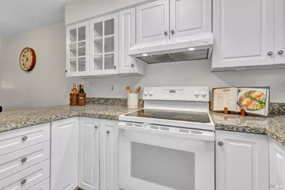 900 Southampton Road #110, Benicia, CA 94510 - Photo 5