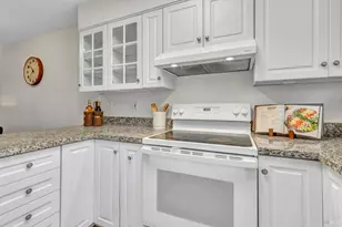 900 Southampton Rd, Benicia, CA 94510 - Photo 5