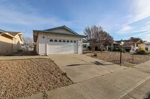 178 Glacier Cir, Vacaville, CA 95687 - Photo 3