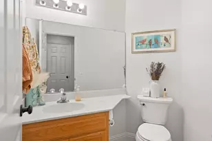 558 Monaco Cir, Cloverdale, CA 95425 - Photo 15