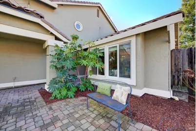 318 Kilgarvan Court, Vacaville, CA 95688 - Photo 15
