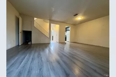 1970 Grande Circle #9, Fairfield, CA 94533 - Photo 7