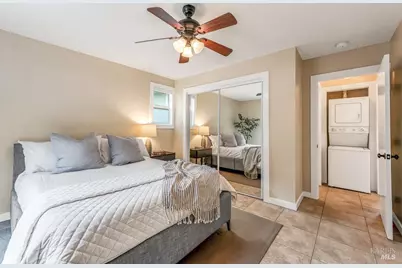 17323 Hillside Avenue, Sonoma, CA 95476 - Photo 15