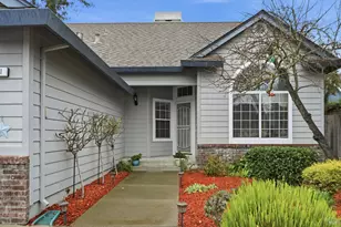 281 Michael Dr, Santa Rosa, CA 95401 - Photo 3