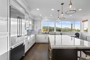 5866 Sailing Hawk Ave, Santa Rosa, CA 95409 - Photo 9