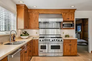 1014 Stonedge Dr, Napa, CA 94558 - Photo 17