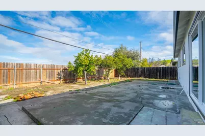 70 Manzanita Drive, Vacaville, CA 95688 - Photo 27