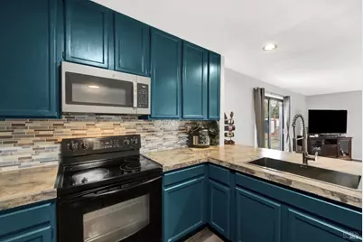 292 Woolner Court, Fairfield, CA 94533 - Photo 23