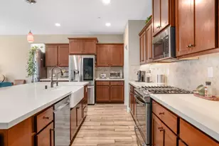 212 Water Lily Cir, Vacaville, CA 95687 - Photo 11