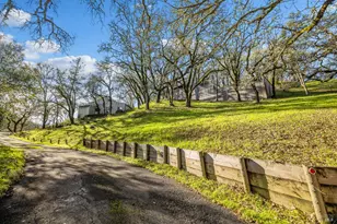 9105 Loch Haven Dr, Santa Rosa, CA 95404 - Photo 47