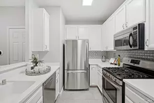 384 Mark West Commons Cir, Santa Rosa, CA 95403 - Photo 11