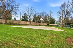 384 Mark West Commons Cir, Santa Rosa, CA 95403 - Photo 43