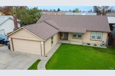 709 Capistrano Drive, Suisun City, CA 94585 - Photo 23