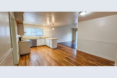 709 Capistrano Drive, Suisun City, CA 94585 - Photo 3