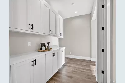 9110 Chalk Hill Road, Healdsburg, CA 95448 - Photo 37