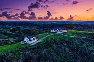 9110 Chalk Hill Rd, Healdsburg, CA 95448 - Photo 1