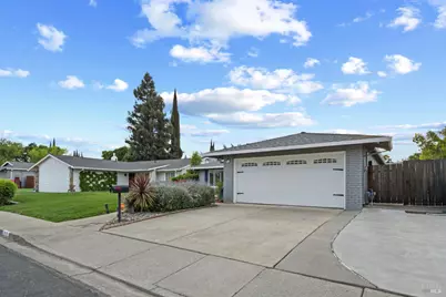 113 Richard Place, Vacaville, CA 95687 - Photo 3