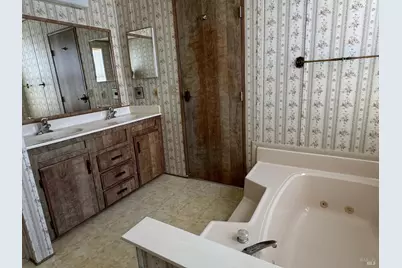 222 Shirley Court, Napa, CA 94558 - Photo 7