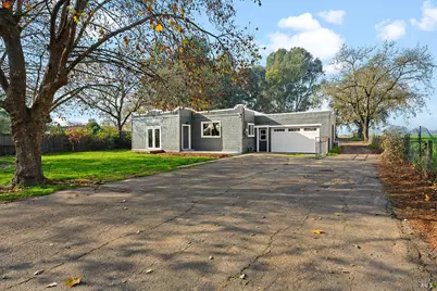 1979 Ludwig Avenue, Santa Rosa, CA 95407 - Photo 1