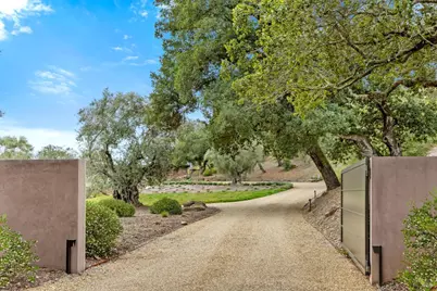 860 Meadowood Lane, Saint Helena, CA 94574 - Photo 15