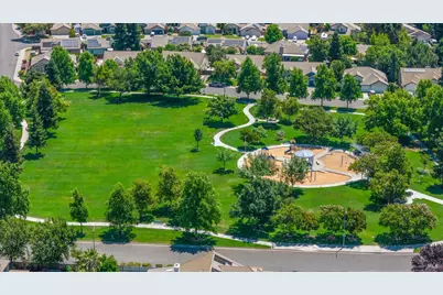 715 Wiegand Way, Dixon, CA 95620 - Photo 49