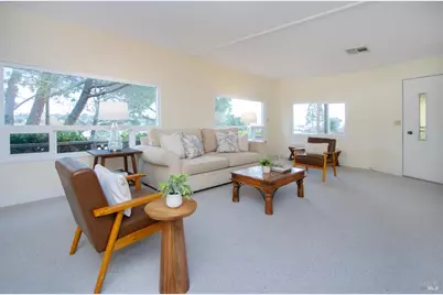 9 Fallen Leaf Way, Novato, CA 94949 - Photo 5