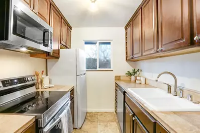 72 Plumas Circle #A, Novato, CA 94947 - Photo 7