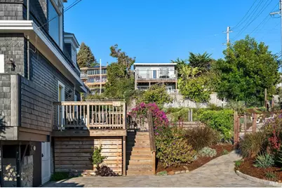 700 Ocean Avenue, Point Richmond, CA 94801 - Photo 3