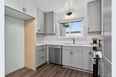 239 Deodara Street, Vacaville, CA 95688 - Photo 33