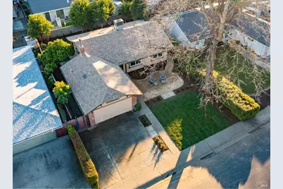 421 Cottonwood Street, Vacaville, CA 95688 - Photo 41