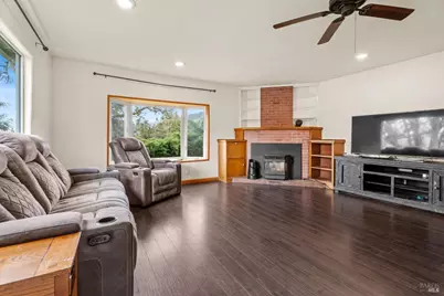 210 Bourbon Lane, Ukiah, CA 95482 - Photo 13