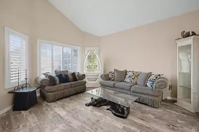 206 Windjammer Court, Vacaville, CA 95687 - Photo 9