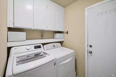 206 Windjammer Court, Vacaville, CA 95687 - Photo 43