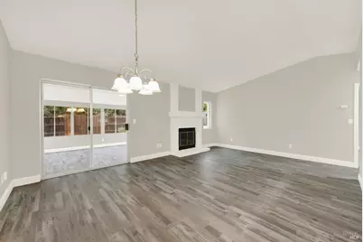 1402 Shasta Street, Suisun City, CA 94585 - Photo 5