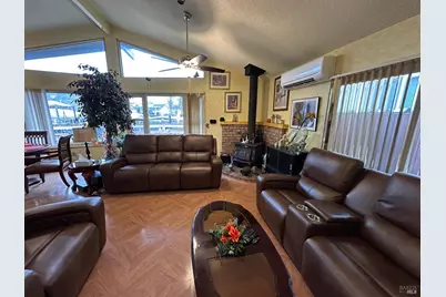 554 Keys Boulevard, Clearlake Oaks, CA 95423 - Photo 15