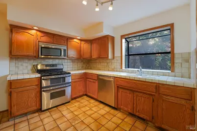 301 Toyon Road, Ukiah, CA 95482 - Photo 7